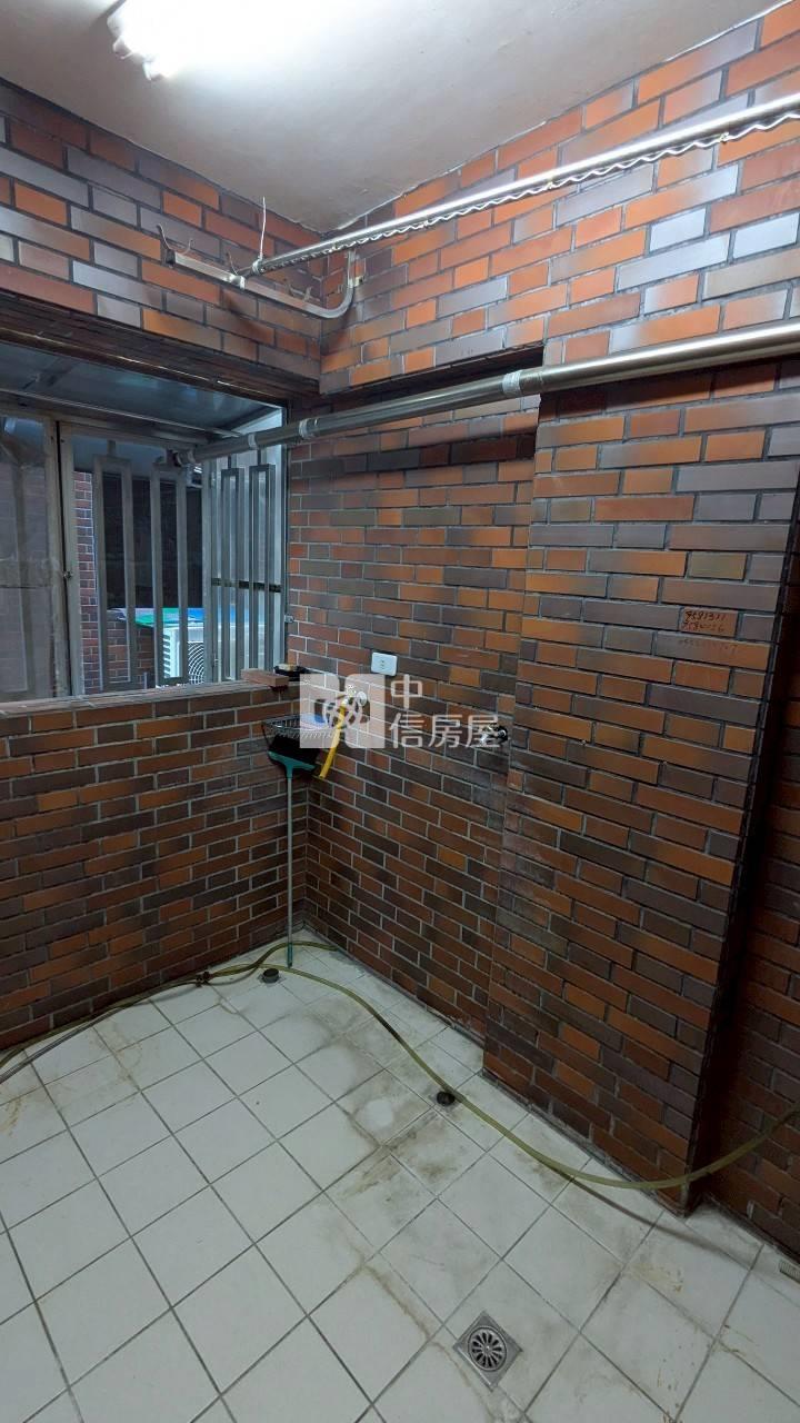 1H99溫哥華別墅羅東4房車房屋室內格局與周邊環境