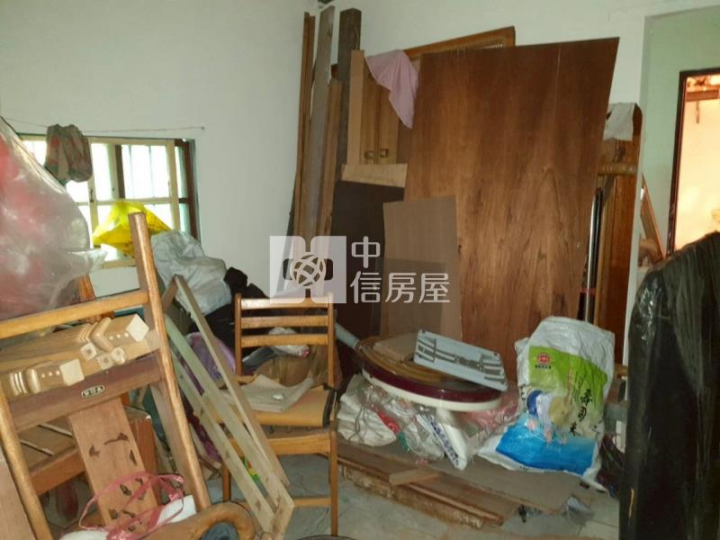 崁頂路美平房房屋室內格局與周邊環境
