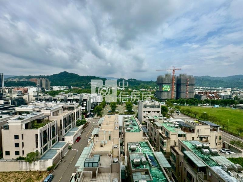 四月泊樂|質感景觀兩房+平車房屋室內格局與周邊環境