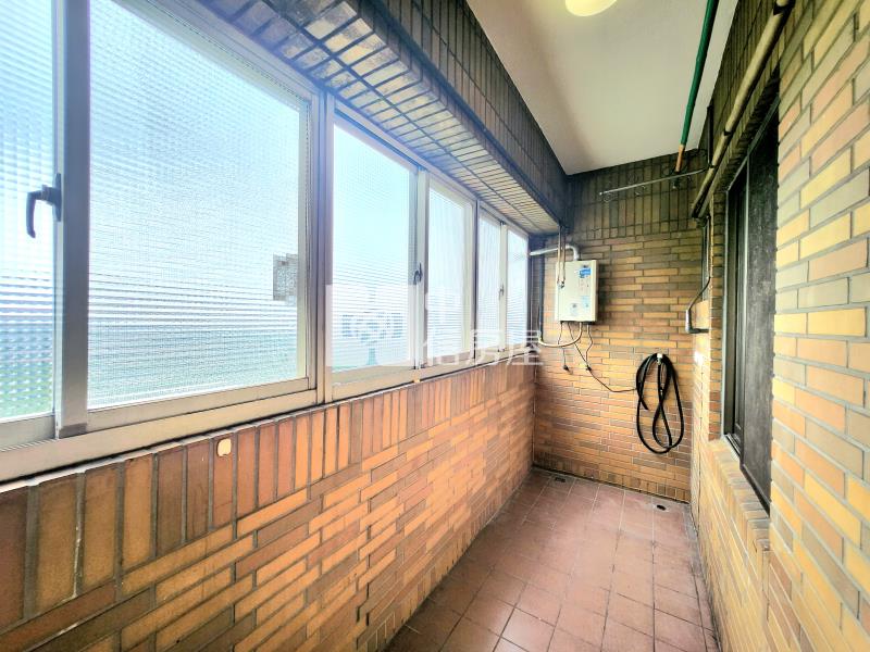 宏國真愛E區美3房車房屋室內格局與周邊環境