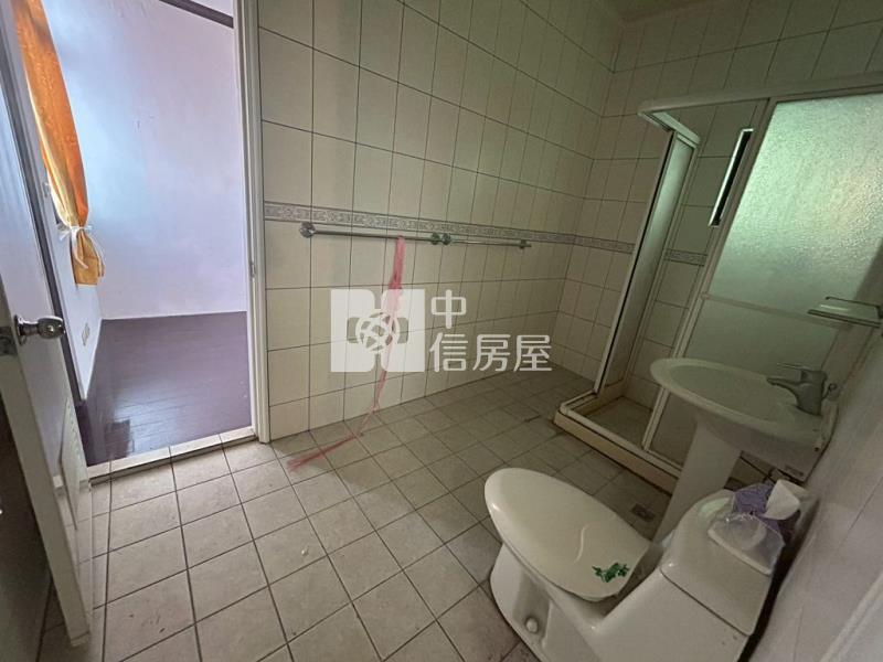 麒麟山莊透天(中信卓越團隊)房屋室內格局與周邊環境