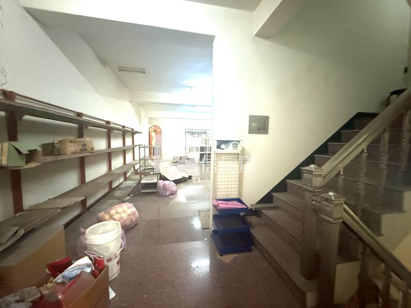 關廟文衡路前後臨路店住房屋室內格局與周邊環境