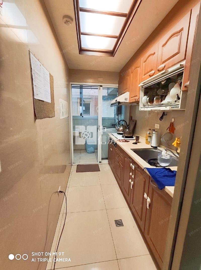 【奔馳】文學苑_大三房車房屋室內格局與周邊環境