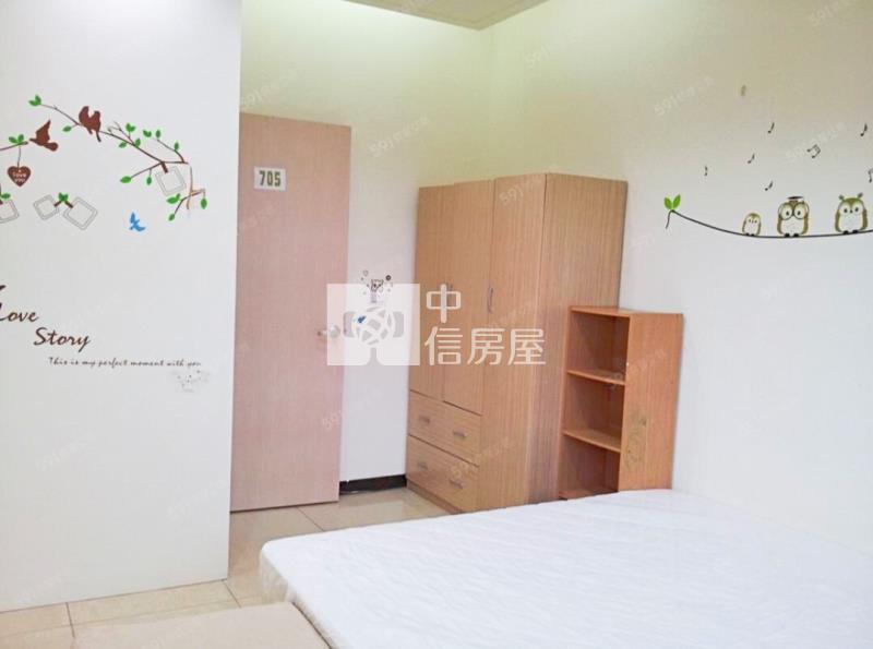【奔馳】文學苑_大三房車房屋室內格局與周邊環境