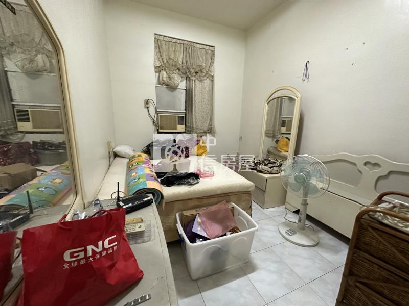 屏東房屋《榮總雙車墅透天》房屋室內格局與周邊環境