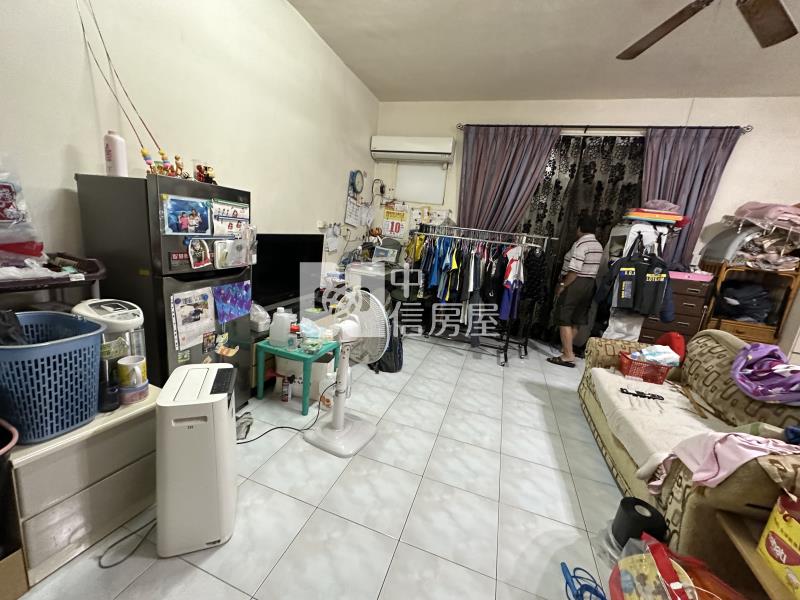 屏東房屋《榮總雙車墅透天》房屋室內格局與周邊環境