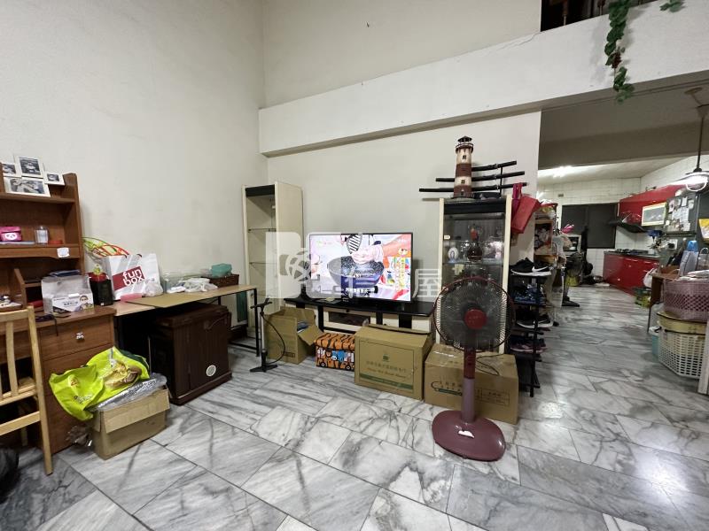 屏東房屋《榮總雙車墅透天》房屋室內格局與周邊環境