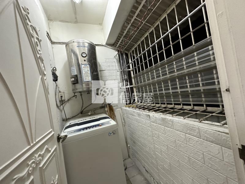 屏東房屋《榮總雙車墅透天》房屋室內格局與周邊環境