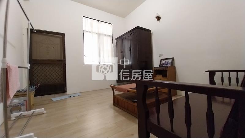 屏東房屋《榮總特區面寬孝親透天厝》房屋室內格局與周邊環境