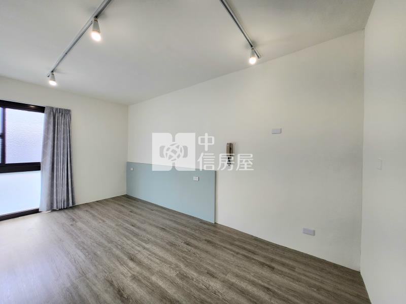 龍第重疊別墅房屋室內格局與周邊環境
