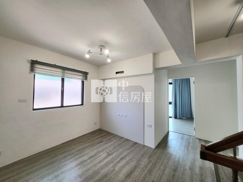 龍第重疊別墅房屋室內格局與周邊環境