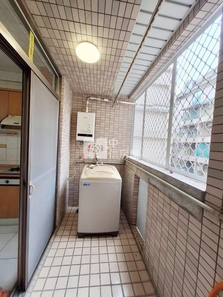 東山河2房景觀美樓房屋室內格局與周邊環境