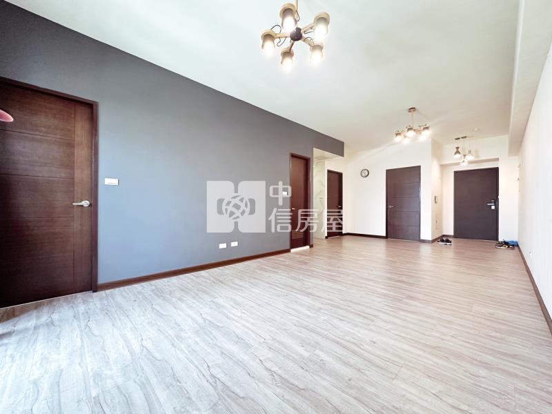 西大採光景觀三房房屋室內格局與周邊環境