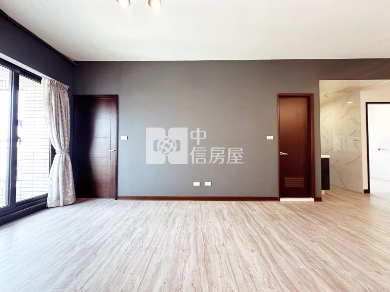 西大採光景觀三房房屋室內格局與周邊環境