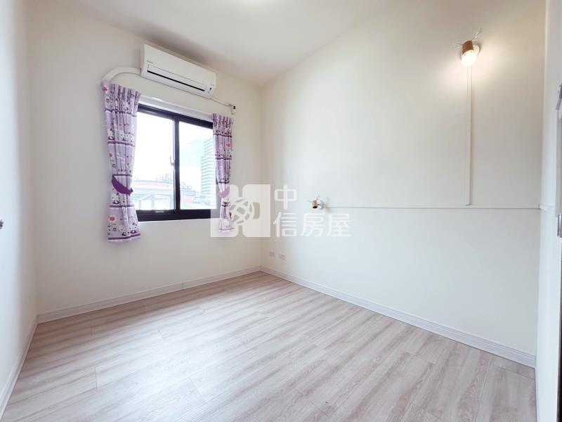 西大採光景觀三房房屋室內格局與周邊環境