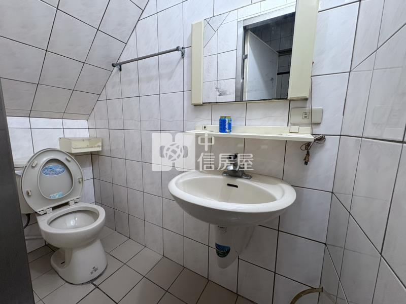 近華勛國小1+2樓店住房屋室內格局與周邊環境