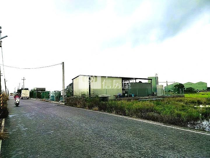 新園鄕都內農地房屋室內格局與周邊環境