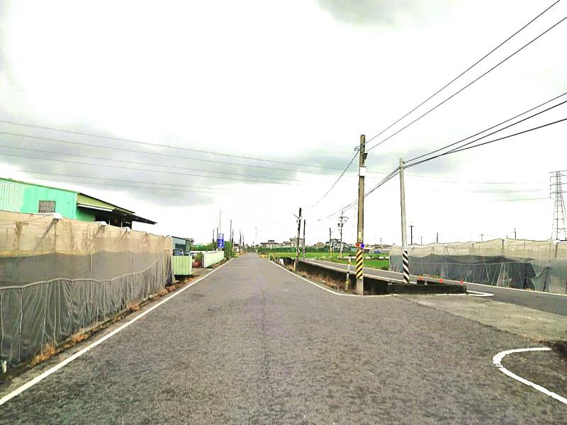 新園鄕都內農地房屋室內格局與周邊環境