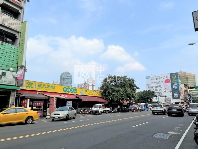 正青島路高投報電梯透套房屋室內格局與周邊環境