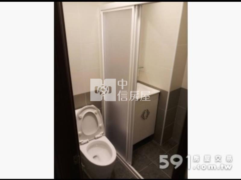 桃園東區第一廣場美套房(2)房屋室內格局與周邊環境