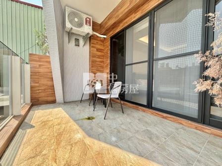 屏東房屋-全新大地坪豪華雙車別墅房屋室內格局與周邊環境