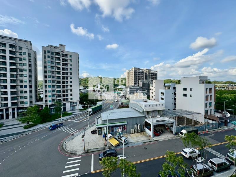 烏日高鐵|捷市邦|全新兩房+平車房屋室內格局與周邊環境
