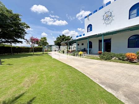 高雄房屋 希臘風情-休閒別墅房屋室內格局與周邊環境