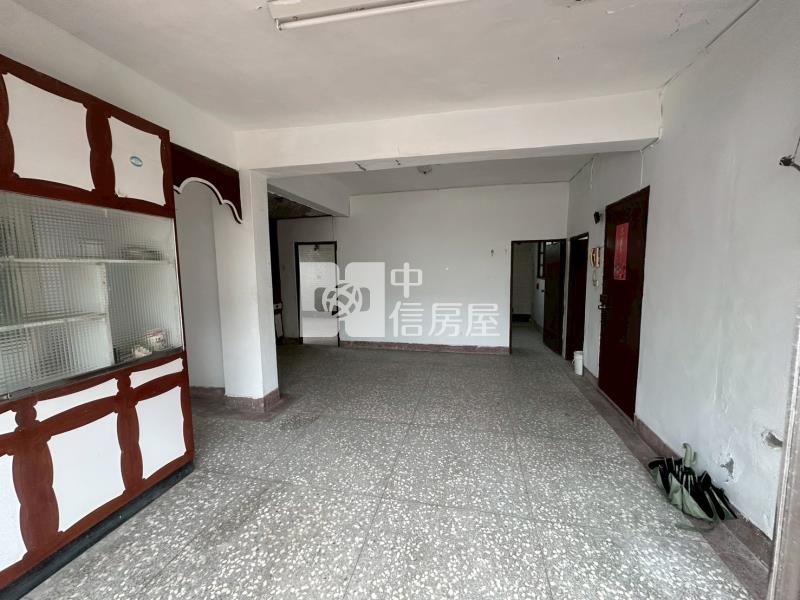 ▲西定路明亮露台三房房屋室內格局與周邊環境