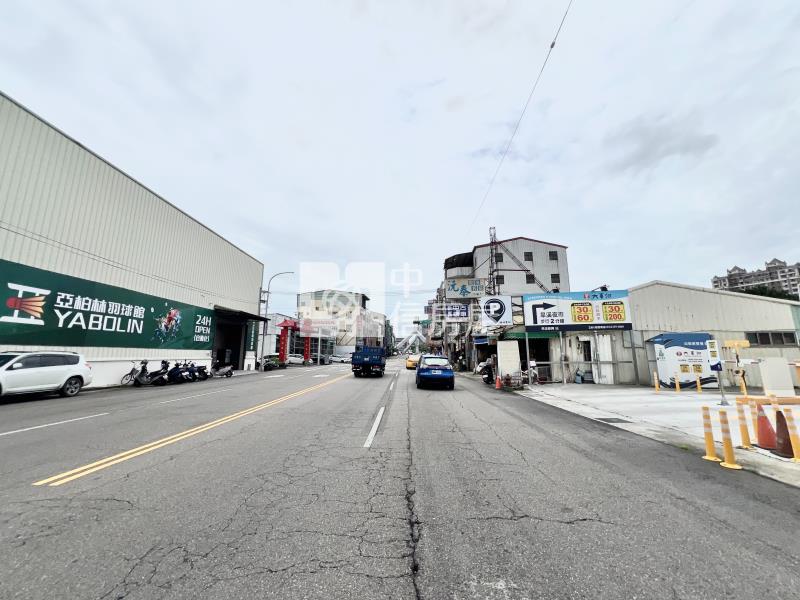 東區振興路吃市透店房屋室內格局與周邊環境