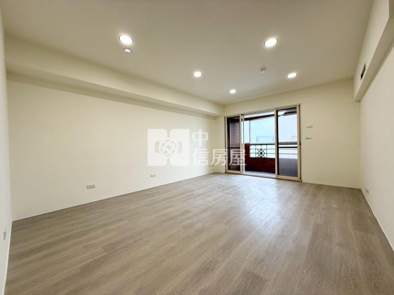 近綠捷G11站百川綠晶四房車房屋室內格局與周邊環境