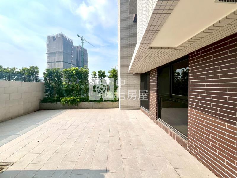 國泰Most+三房平車露臺戶房屋室內格局與周邊環境