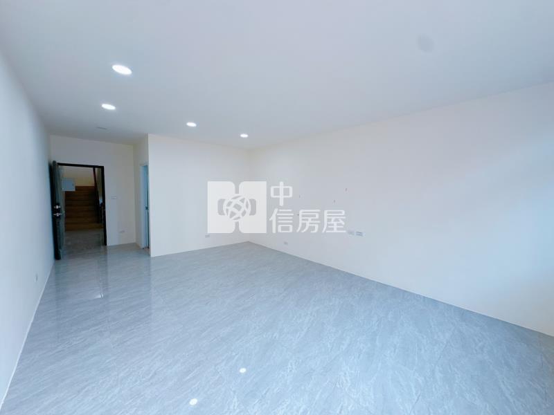 平鎮山仔頂整新透天房屋室內格局與周邊環境