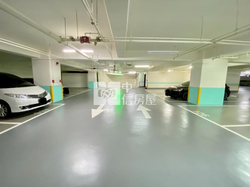 四月泊樂高樓層三房平車房屋室內格局與周邊環境