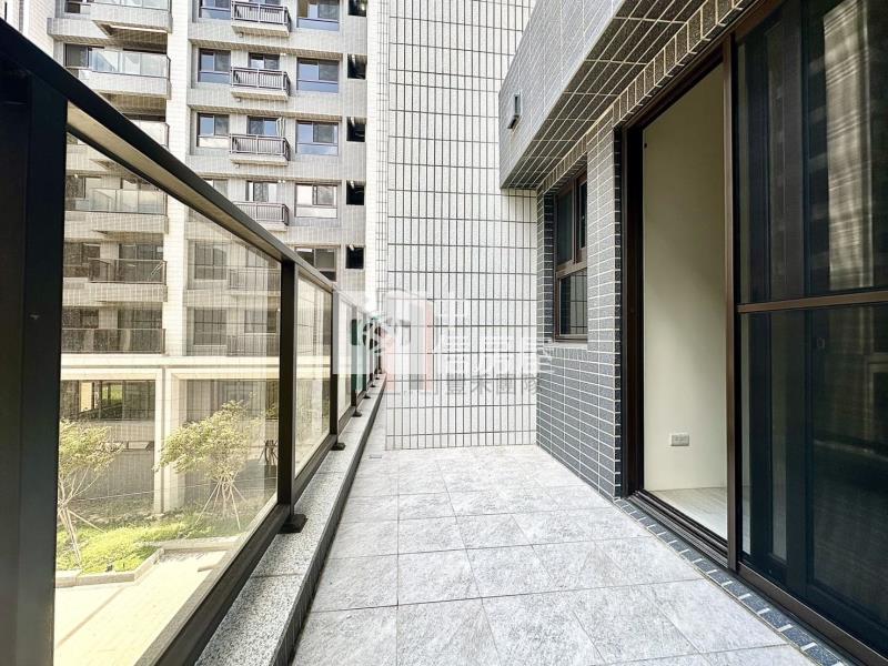 【豐禾】客運園區家田富筑兩房車露臺戶房屋室內格局與周邊環境