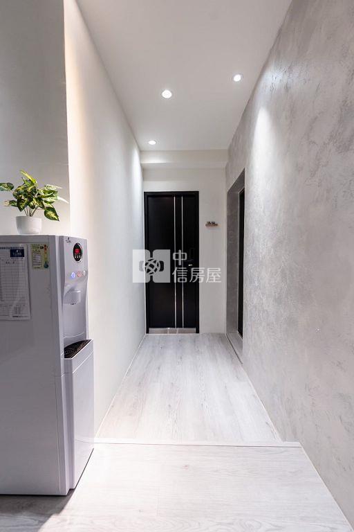 桃園近市府高投報率4套房+頂加大平層(中信卓越團隊)房屋室內格局與周邊環境