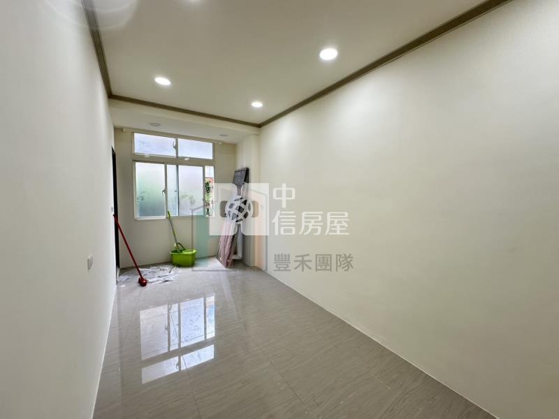【豐禾】楊梅體育園區整新美透天房屋室內格局與周邊環境