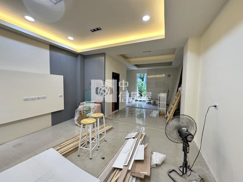 【豐禾】楊梅體育園區整新美透天房屋室內格局與周邊環境