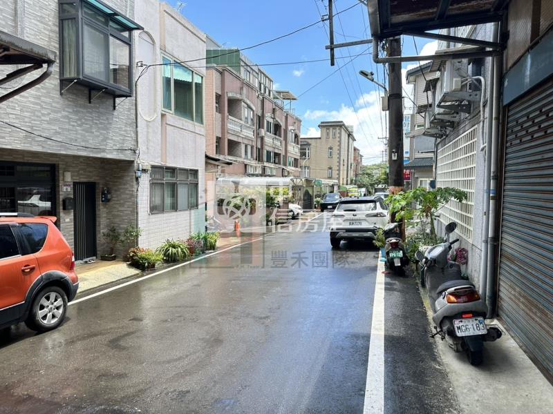 【豐禾】楊梅體育園區整新美透天房屋室內格局與周邊環境