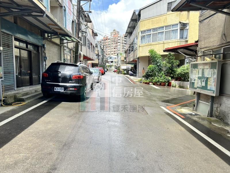 【豐禾】楊梅體育園區整新美透天房屋室內格局與周邊環境