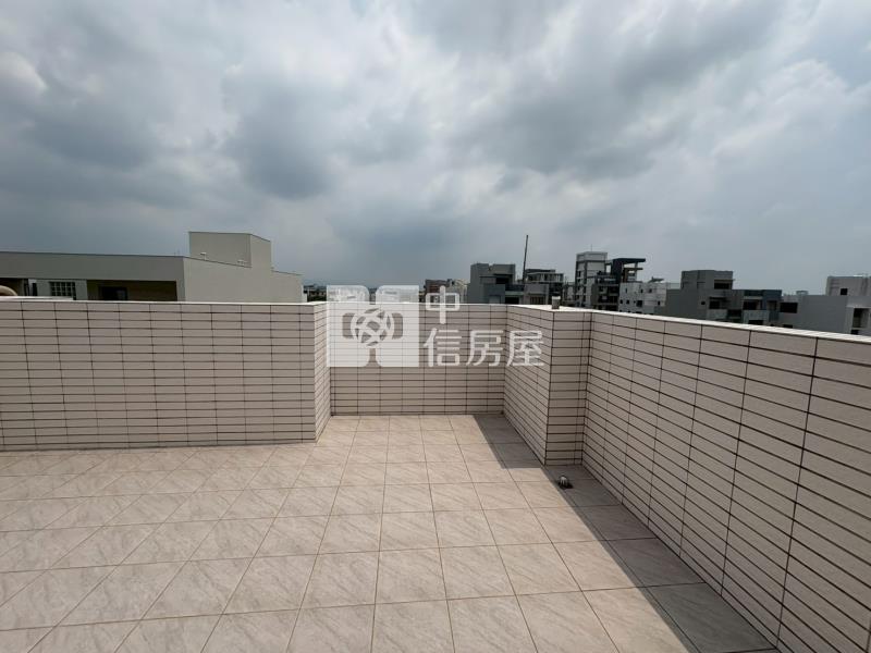 湖子內雙車庫電梯別墅房屋室內格局與周邊環境