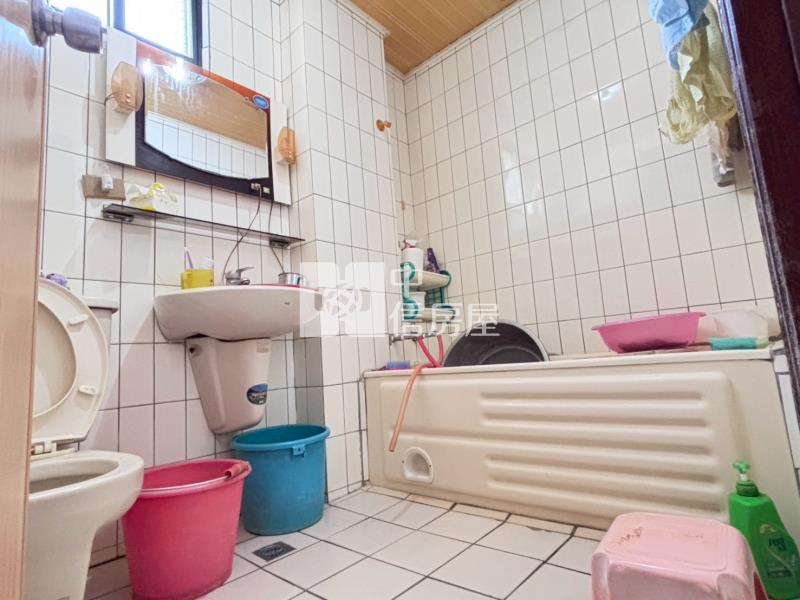 近五權車站三面採光三大房美屋房屋室內格局與周邊環境