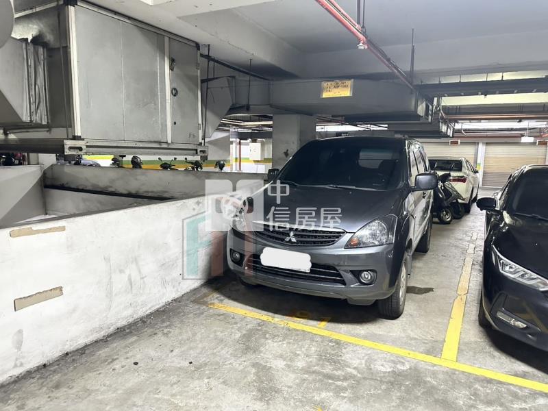 【豐禾】龍岡體育園區邊間二房車房屋室內格局與周邊環境