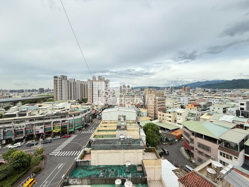 宜昌勞斯萊斯視野三房美廈房屋室內格局與周邊環境