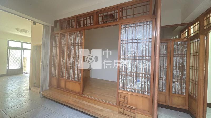 內壢後站電梯一樓庭院戶3房(中信卓越團隊)房屋室內格局與周邊環境