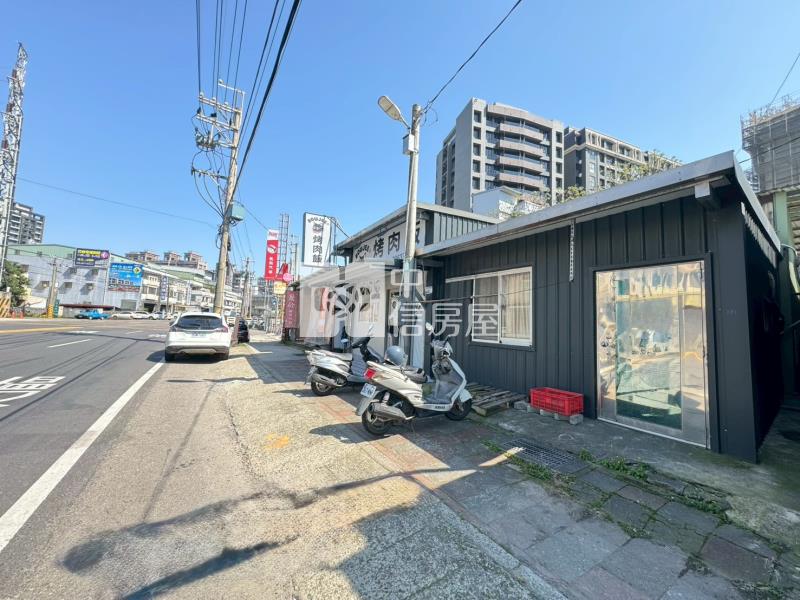 近過嶺民族路六段建地房屋室內格局與周邊環境