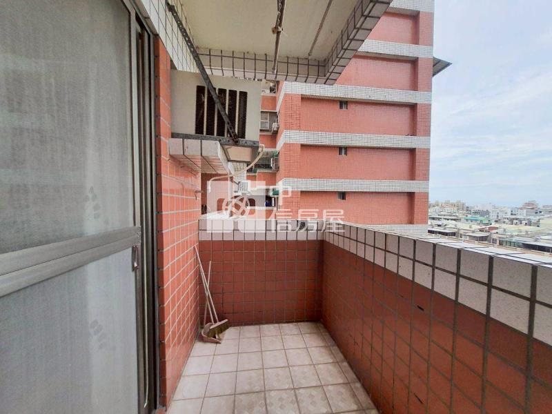屏中景觀三房美樓房屋室內格局與周邊環境