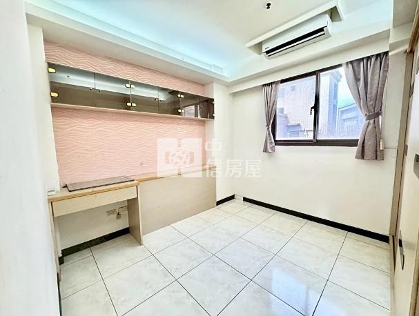 近力行市場精美3房車房屋室內格局與周邊環境