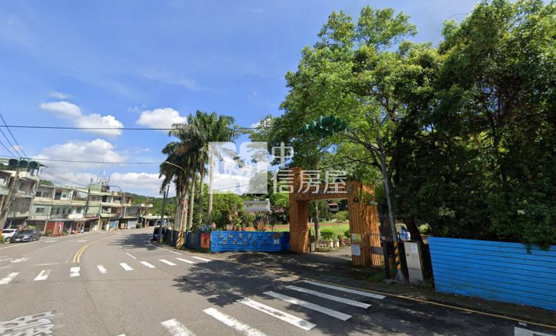 台三線大溪丁工房屋室內格局與周邊環境