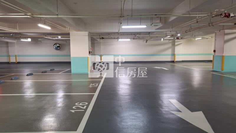 四月泊樂高樓三房平車房屋室內格局與周邊環境