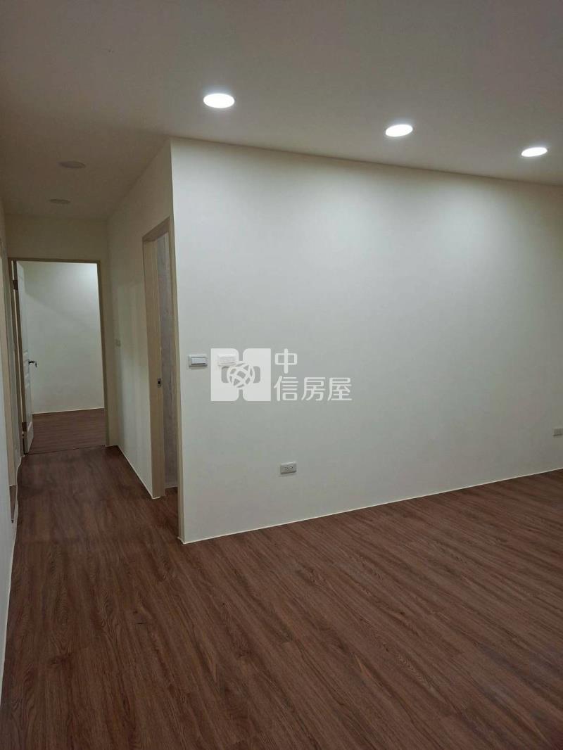 中壢延平路三房+平面車位房屋室內格局與周邊環境